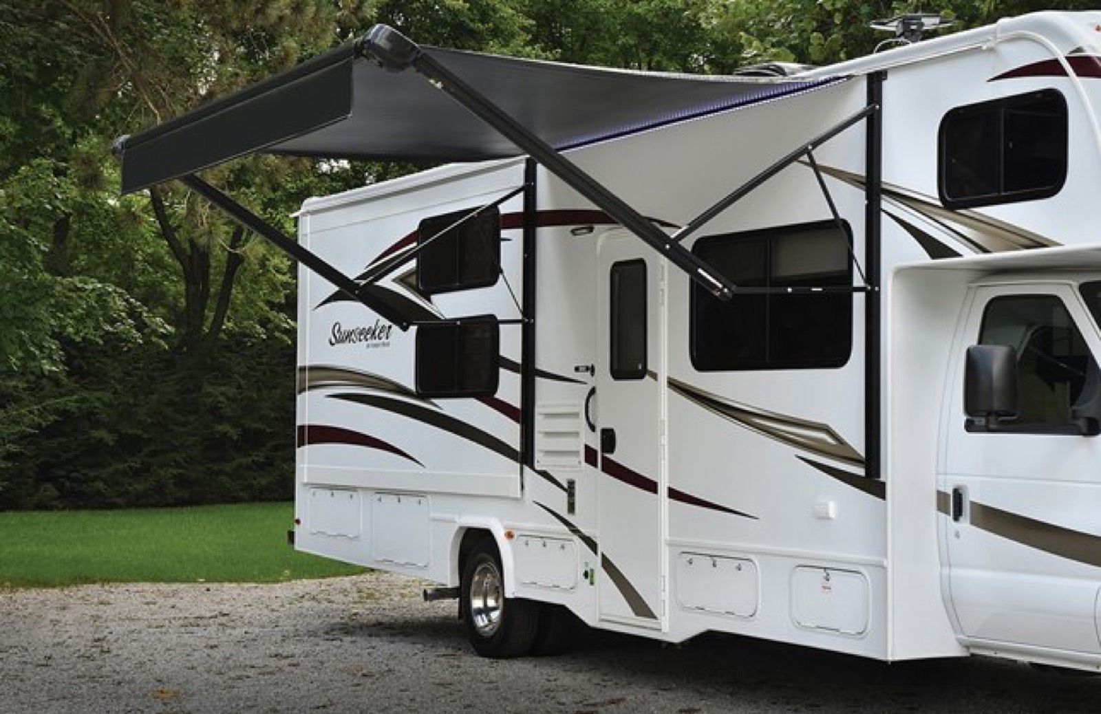 2019 Forest River Sunseeker 2420MS