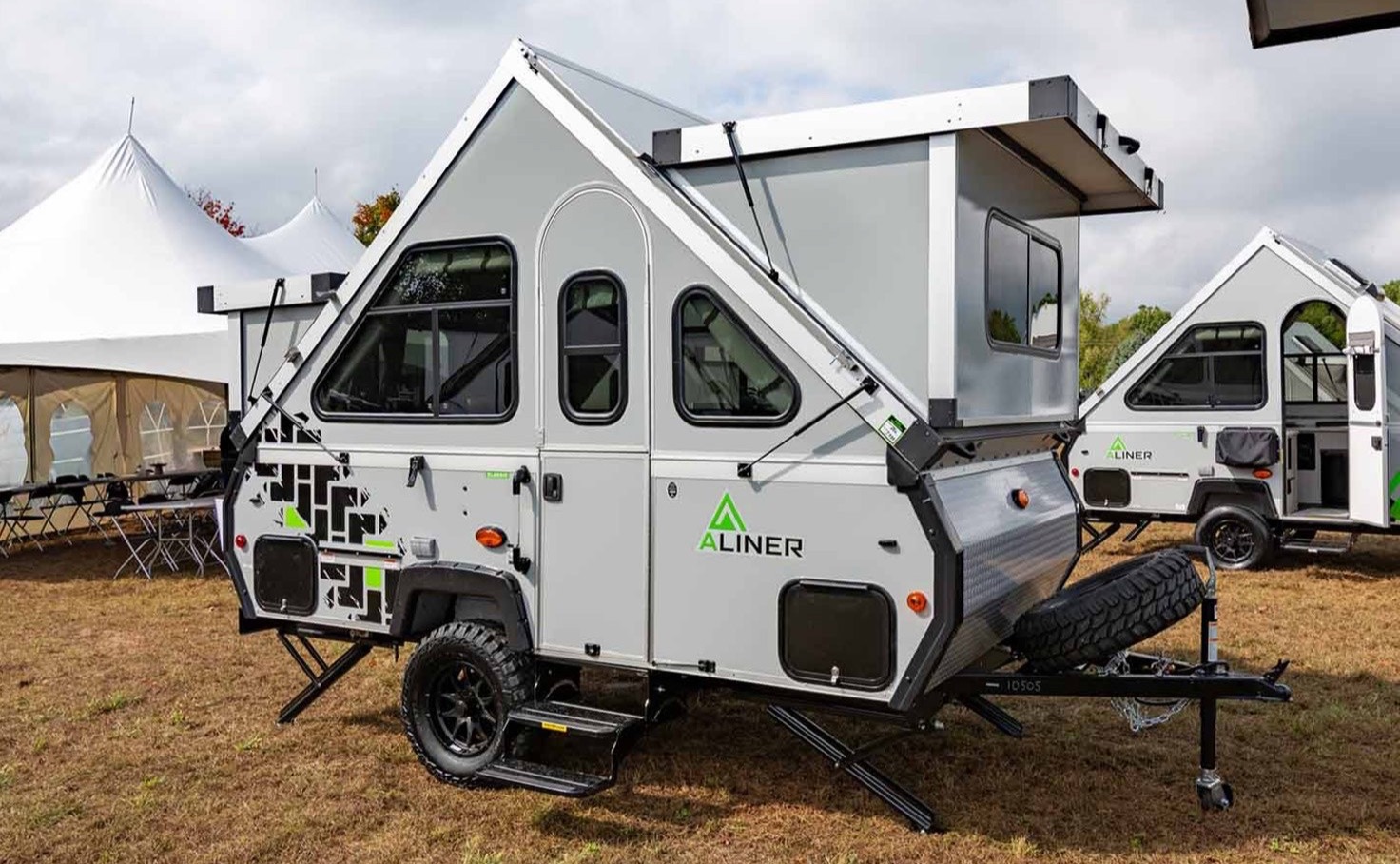 5 Best Features of the ALiner Classic Pop Up Trailer
